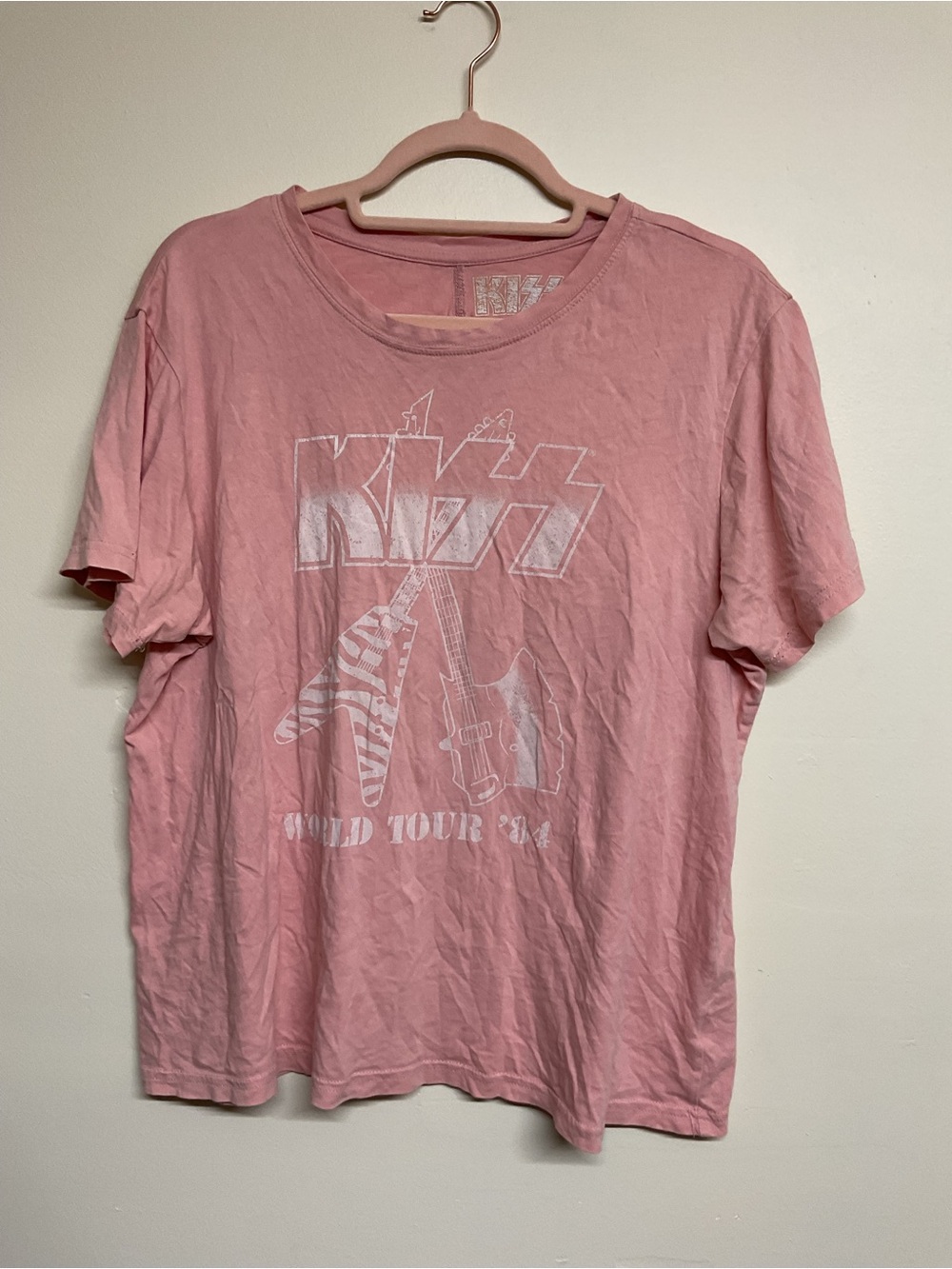 Kiss Pink Graphic World Tour Tee